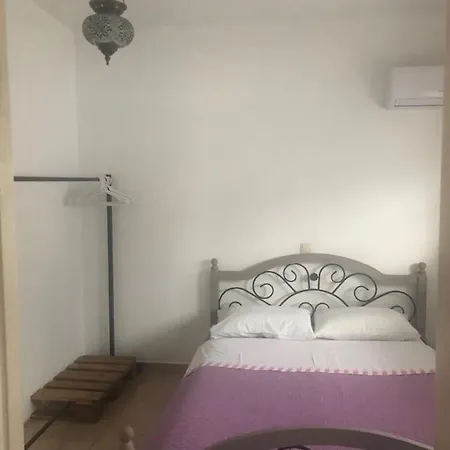 Apartment Toula's