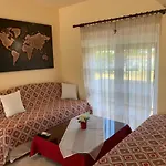 Apartment Toula's