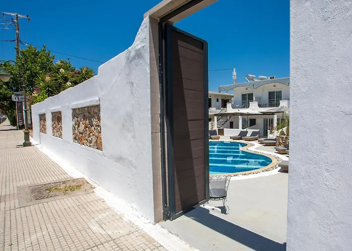 Toula's Daire Faliraki