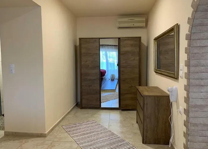 Toula's Apartament *